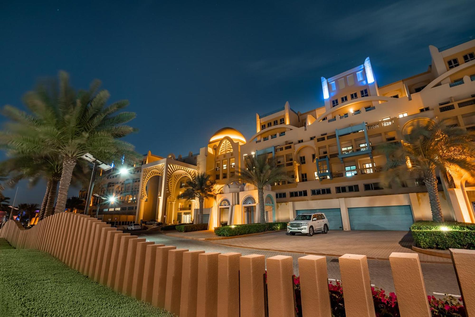 Simply Comfort In Sarai Palm Jumeirah Dubai Exterior photo